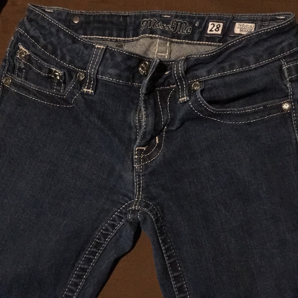 Size 28 miss me dark blue skinny jeans